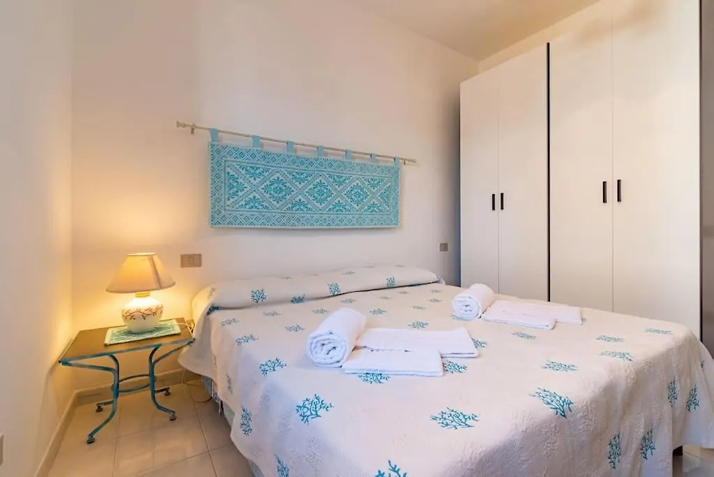 Vakantiehuis La Lampara - Casa Panoramica 4 Km Dalla Pelosa Stintino